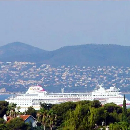 Appartement De 3 Chambres Avec Vue Sur La Mer Jardin Clos Et Wifi A Raphael A 1 Km De La Plage *